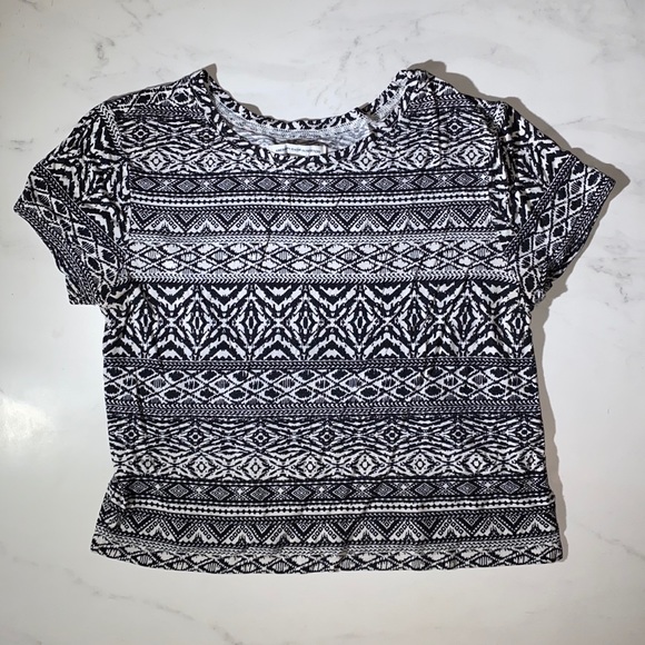 American Eagel Patterned Crop-top - Picture 1 of 3